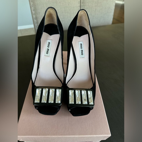 Gorgeous Miu Miu heels, worn only twice. - Picture 2 of 5